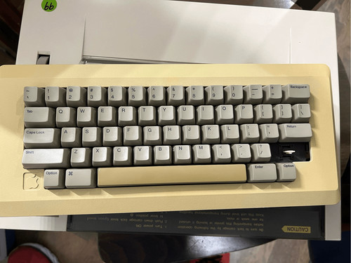 Apple m0110 original macintosh - apple,